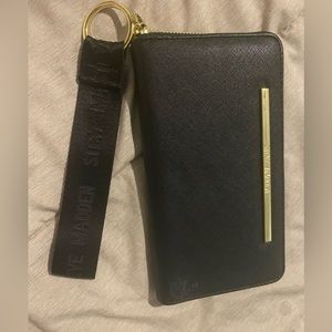 Steve Madden wallet